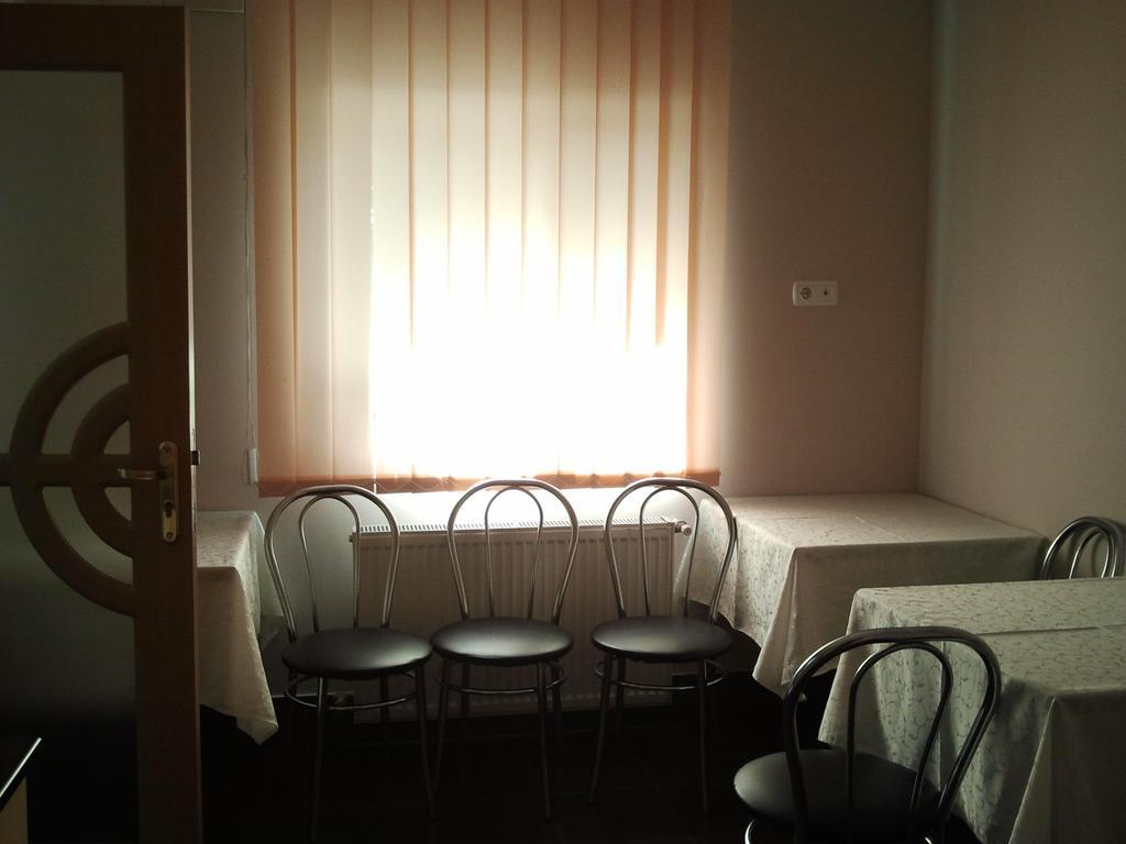 Jr Motel Otopeni Exterior foto